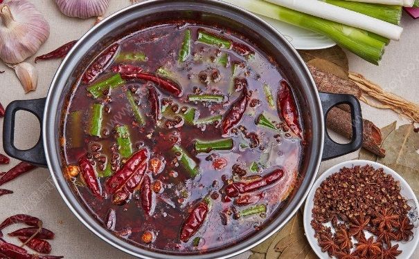 冬季吃火鍋拉肚子什么原因？冬季吃火鍋拉肚子怎么辦？(1)
