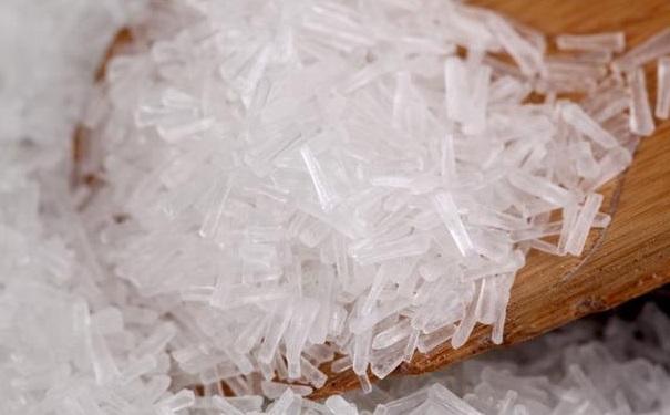 哪些食物千萬(wàn)不能放味精？常吃味精的危害有哪些？(1)