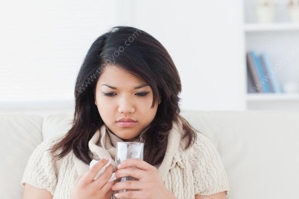 冬季如何不吃藥快速治感冒？巧用熱水治療小病的方法介紹！(2)