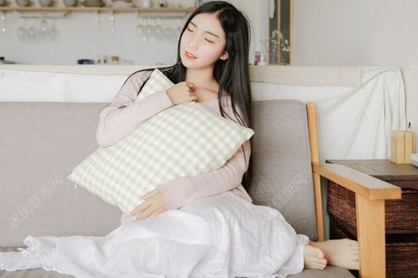 女性痛經(jīng)吃什么水果好？女性吃這些水果能防治痛經(jīng)(1)