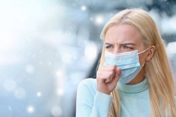 感冒一定要及時治療！避免引起這些并發(fā)癥！(1)