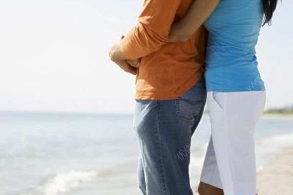 哪些壞習(xí)慣會讓男人陽痿？男人“硬不起來”可能是這些原因(3)