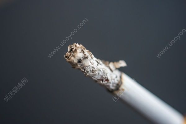 人生無常：中百萬大獎(jiǎng)卻查出癌癥，小心這些習(xí)慣致癌！(2)