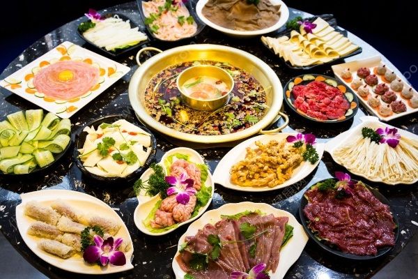 春節(jié)過年聚餐多，節(jié)日聚餐飲食要注意些什么？(2)