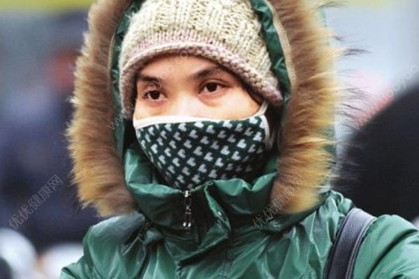 春天戴口罩能預(yù)防感冒嗎？為什么戴口罩感冒更嚴(yán)重了？(3)