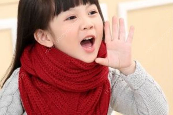 一件新衣服讓孩子得肺炎！過年給寶寶買新衣服注意！(3)