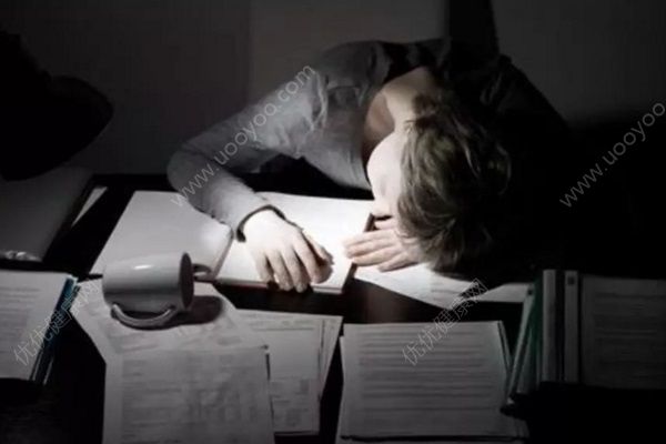 熬夜后臉色黃怎么辦？熬夜后臉色黃的食療方法(1)