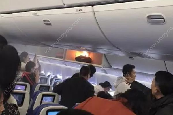 南航旅客攜帶充電寶起火！飛機上充電寶起火怎么辦？(2)