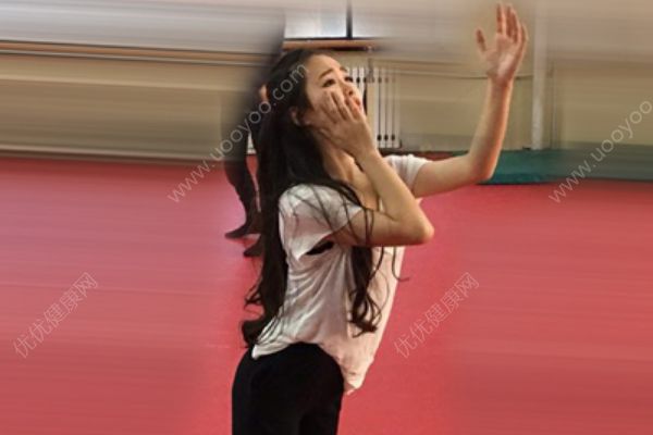 簡直比《芳華》還痛心！懷抱紅舞鞋的18歲少女離世！(2)