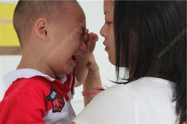 3歲女童腹腔長(zhǎng)直徑約15厘米腫瘤，幸好發(fā)現(xiàn)的早(4)