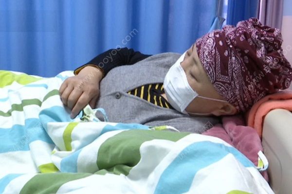 母女先后被確診患乳腺癌，乳腺癌早期有哪些癥狀？(1)