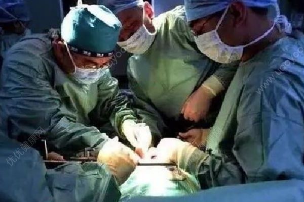夫妻親熱，中年男子突然暈厥，醫(yī)生告誡：這種情況一定要注意(3)