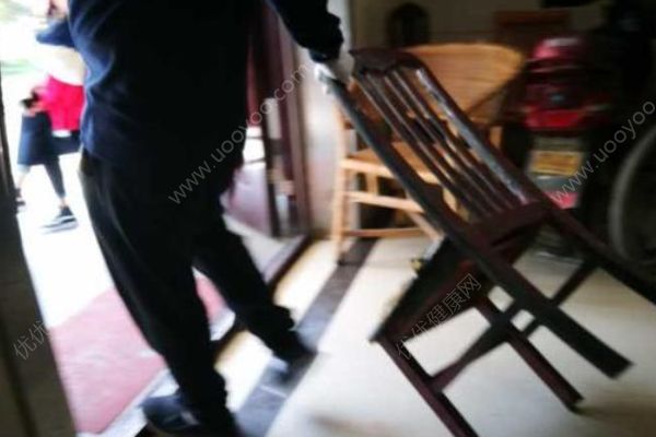 樓道燒紙濃煙致九旬老人身亡，發(fā)生火災怎么處理？(2)
