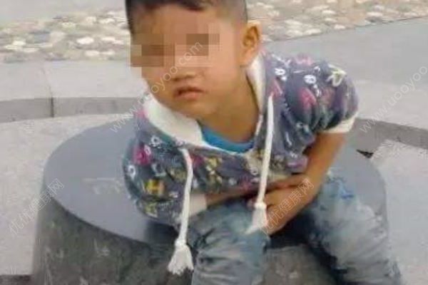 兩歲男孩肚子疼2個月，一看檢查結(jié)果父母傻眼(2)