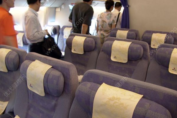 925元機(jī)票退票要3800元，專(zhuān)家：?jiǎn)栴}出在代理渠道(4)