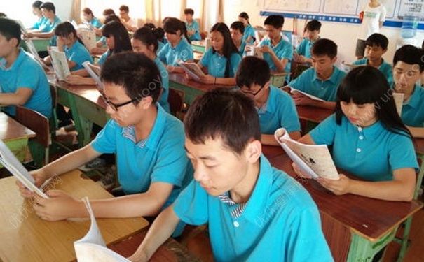 青少年怎么預防近視？青少年吃什么能預防近視？(2)