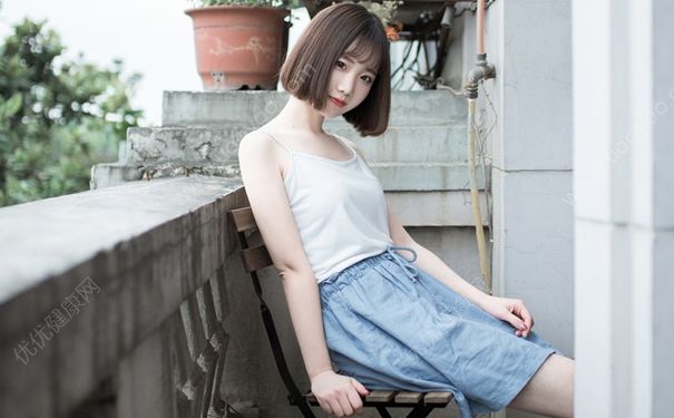 17歲女生可以剃腋毛嗎？17歲女生怎么去掉腋毛？(3)