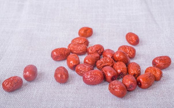 吃紅棗會影響月經(jīng)嗎？紅棗會影響來月經(jīng)嗎？(3)