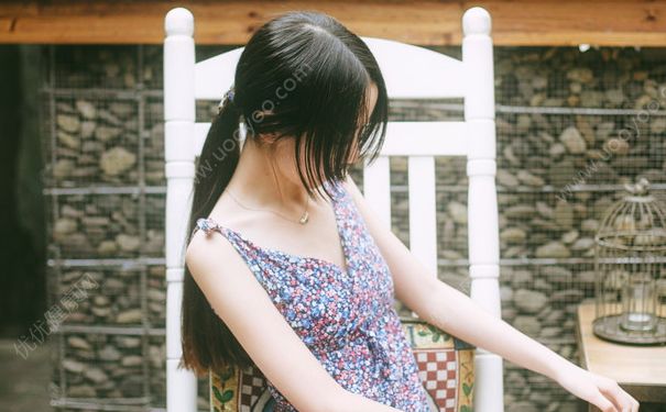 17歲乳頭有白色東西嗎？17歲女生乳頭有白色分泌物正常嗎？(2)