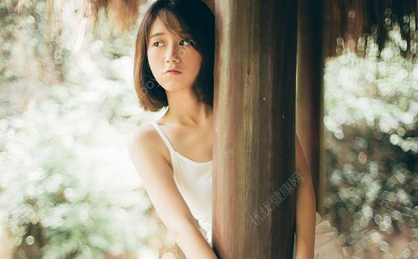 13歲女生胸部癢是怎么回事？13歲女生乳房癢怎么辦？(4)