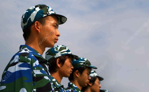 男生軍訓(xùn)要帶什么東西？男生軍訓(xùn)必備物品(1)
