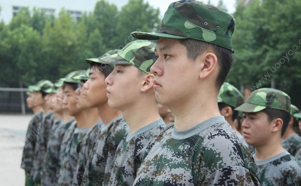 男生軍訓(xùn)要帶什么東西？男生軍訓(xùn)必備物品(2)