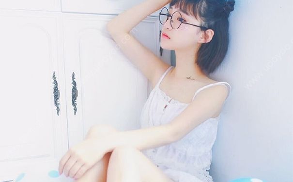 褐色分泌物怎么回事？褐色分泌物是來(lái)月經(jīng)的前奏嗎？(2)