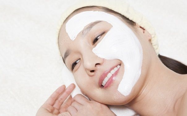 16歲女生能用面膜嗎？16歲可以用面膜護(hù)膚嗎？(3)