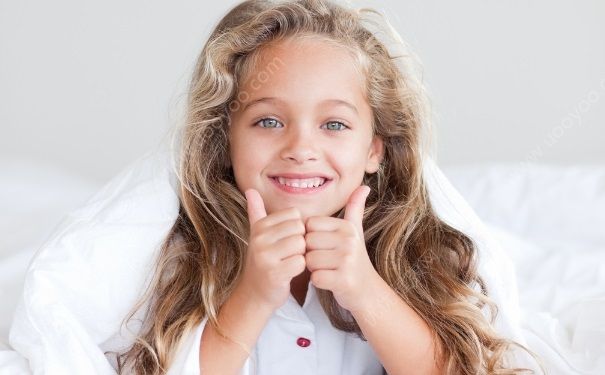 11歲女孩胸部開始發(fā)育了 胸部開始發(fā)育了怎么辦？(3)