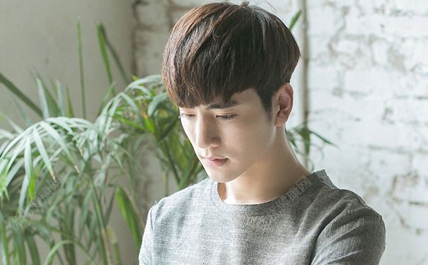 19歲勃起不是非常硬怎么辦？男性勃起不堅(jiān)是為什么？(2)