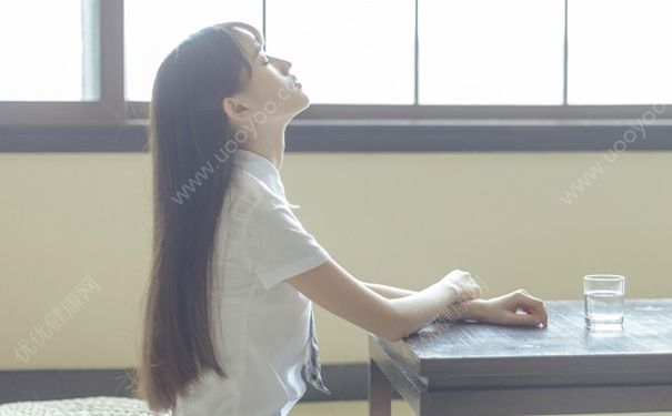 高中女生下面很癢是怎么回事？高中女生下面癢怎么辦？(2)