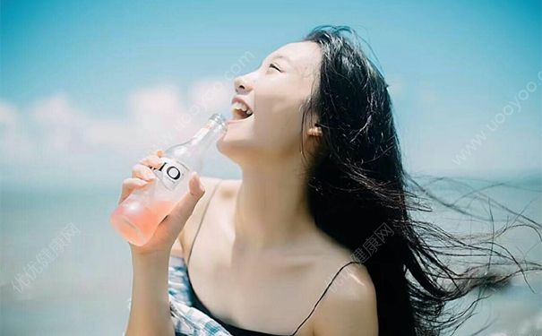 女生例假能洗頭嗎？女生例假可以洗頭嗎？(4)