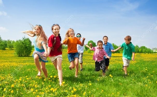青少年打網(wǎng)球好嗎？青少年打網(wǎng)球的好處有哪些？(1)