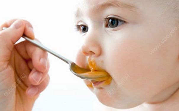 添加輔食要注意什么？添加輔食的原則(1)