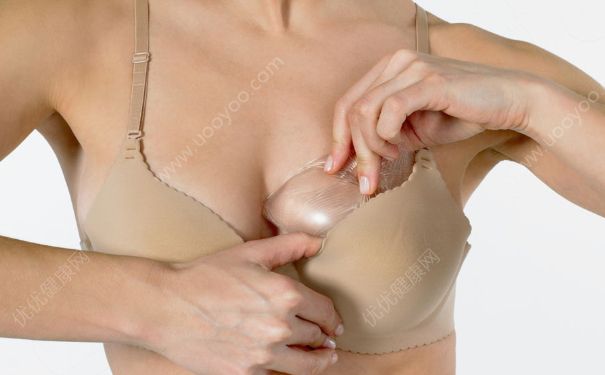 硅膠隆胸后能喂奶嗎？硅膠隆胸可以哺乳寶寶嗎？(1)