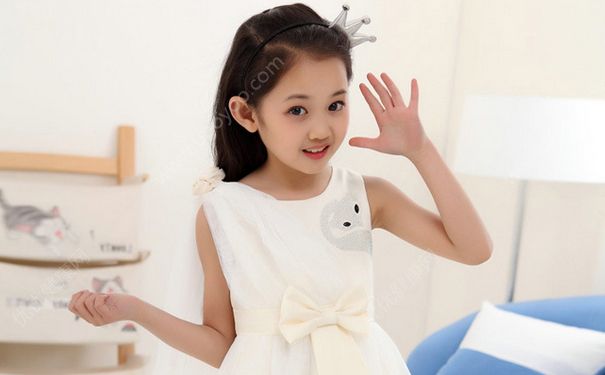 7歲女孩身高體重標(biāo)準(zhǔn)是多少？7歲女孩正常身高體重標(biāo)準(zhǔn)是多少？(3)