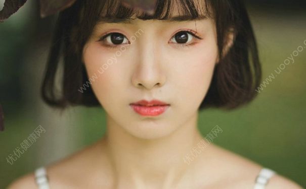 14歲女生下面長(zhǎng)毛了嗎？14歲女生私處長(zhǎng)毛正常嗎？(1)