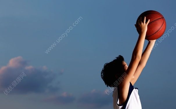 怎么讓初一女生喜歡你？怎么讓初一女生喜歡自己？(4)