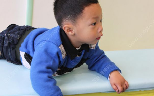 6歲男孩身高體重標(biāo)準(zhǔn)是多少？6歲男孩正常身高體重是多少？(3)