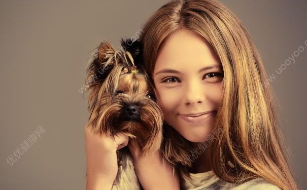 15歲頭發(fā)少是什么原因？15歲頭發(fā)少怎么辦？(1)