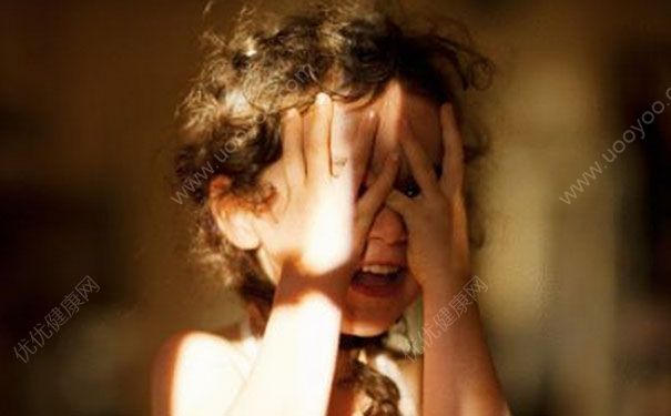 寶寶分離焦慮癥怎么辦？寶寶上幼兒園一直哭怎么辦？(1)