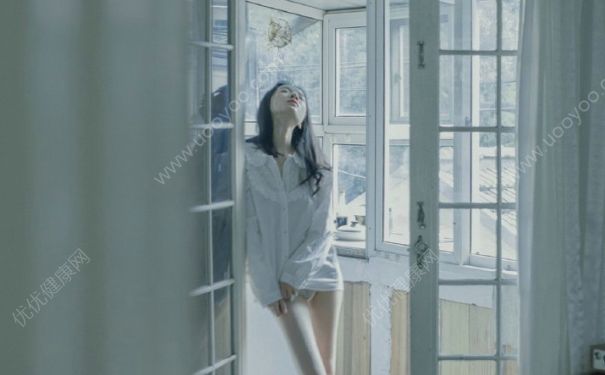 胸小自卑怎么辦？女生胸小很自卑怎么辦？(2)