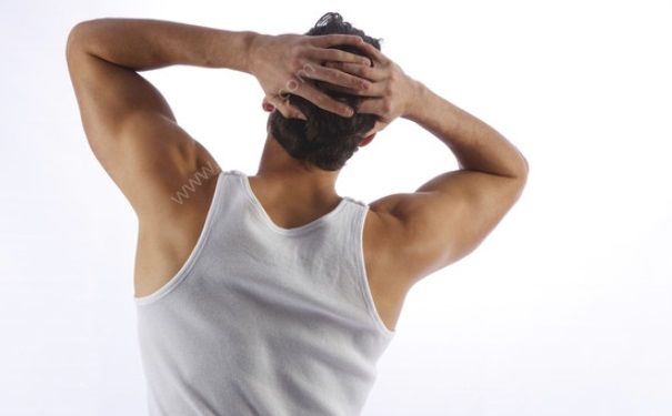 男人手涼是什么原因？男人手涼是怎么回事？(1)