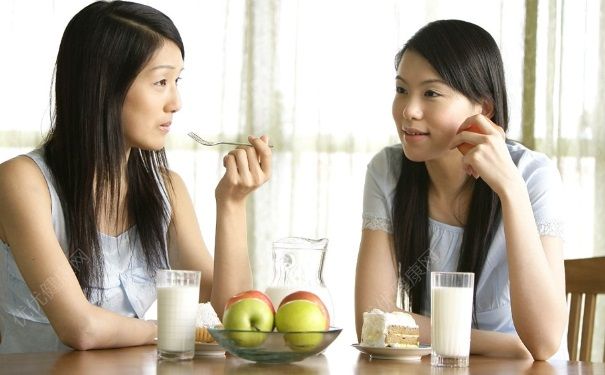 經(jīng)期補血吃什么好？經(jīng)期補血應該吃什么？(1)