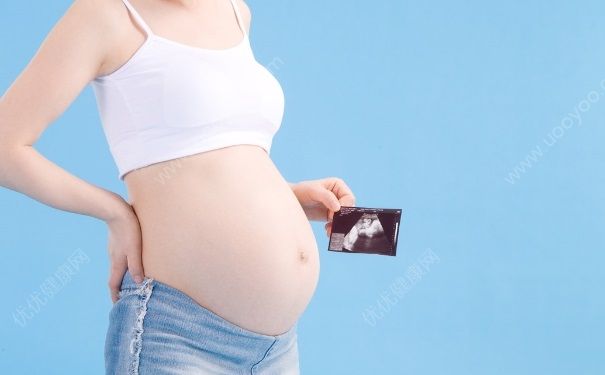 孕婦吃西瓜羊水會(huì)少嗎？孕婦吃西瓜會(huì)減少羊水嗎？(1)
