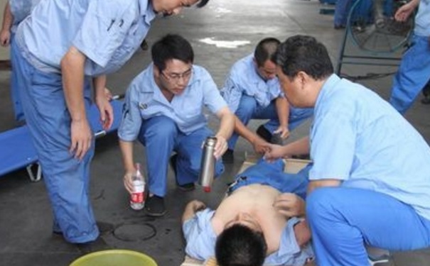 中暑了怎么恢復(fù)的快？中暑了怎么辦最快辦法？(1)