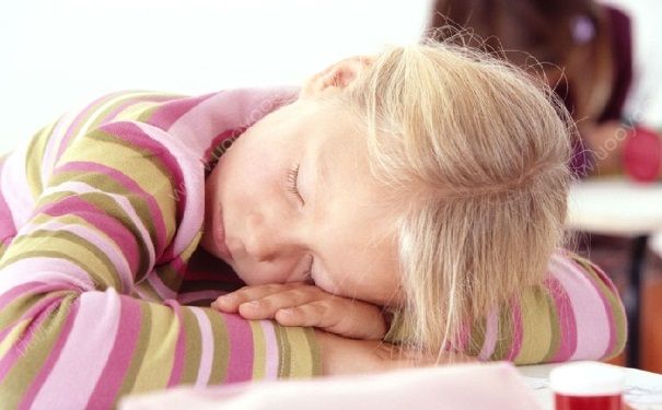 高中吃什么有助于睡眠？高中睡眠不足怎么辦？(1)