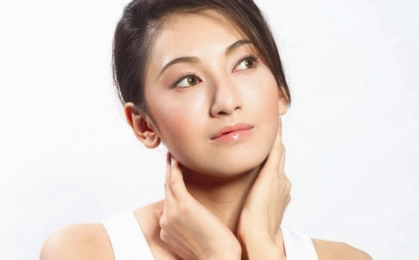 脖子疼是怎么回事？脖子疼是什么原因？(1)