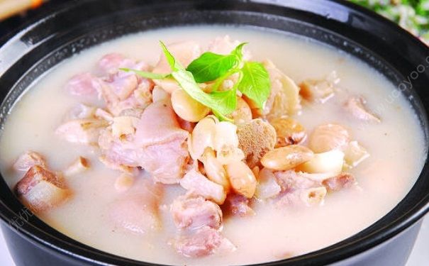 白帶有點綠色是什么情況？白帶有點綠色正常嗎？(4)