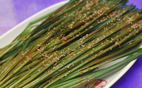 感冒能吃韭菜嗎？感冒吃韭菜好么？(1)